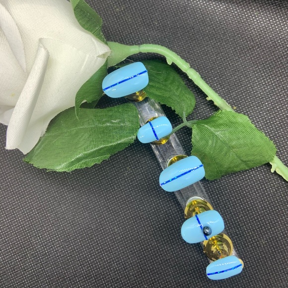 Custom press on nails - Picture 4 of 4